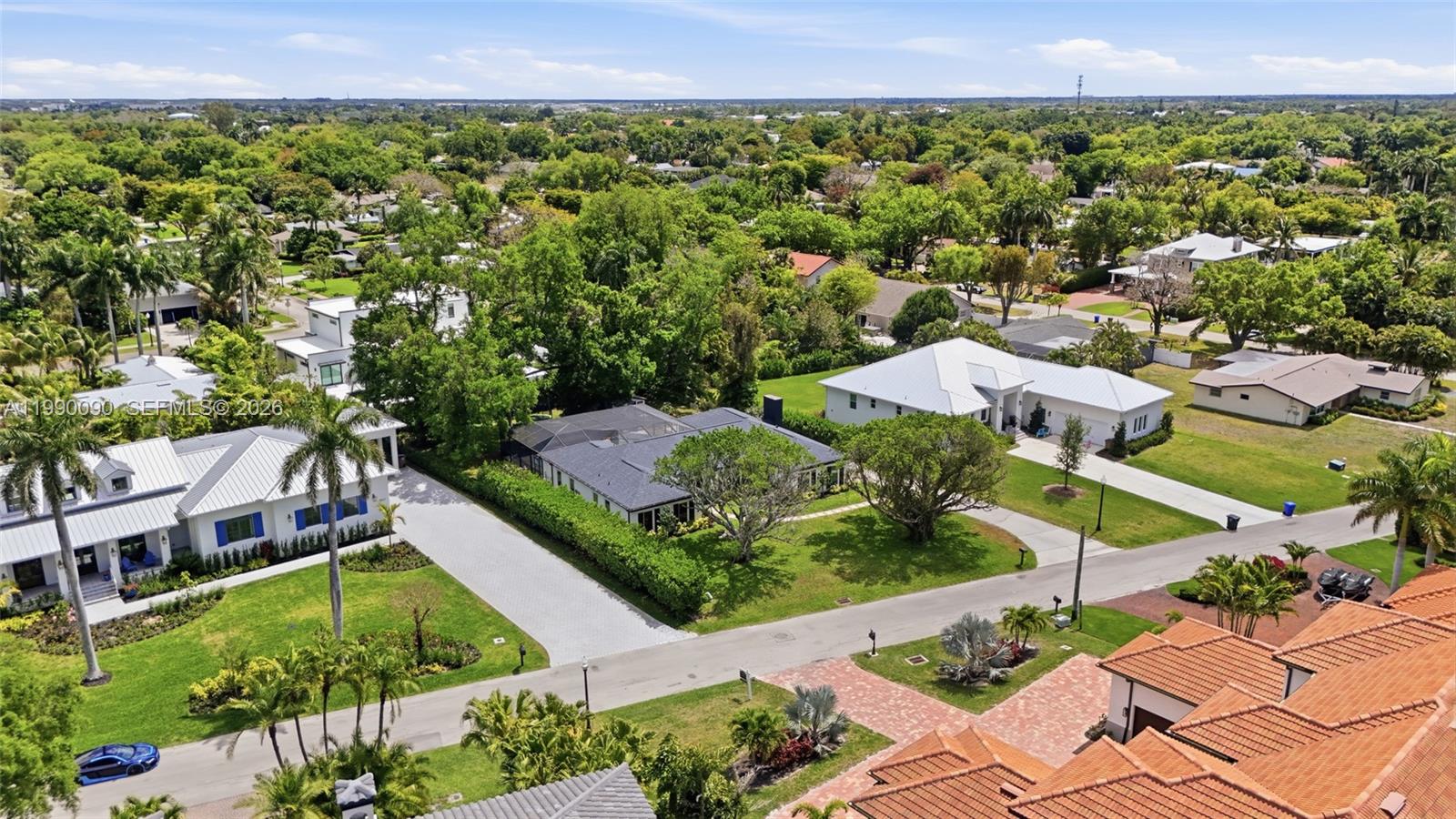 SEMINOLE ESTATES - Residential