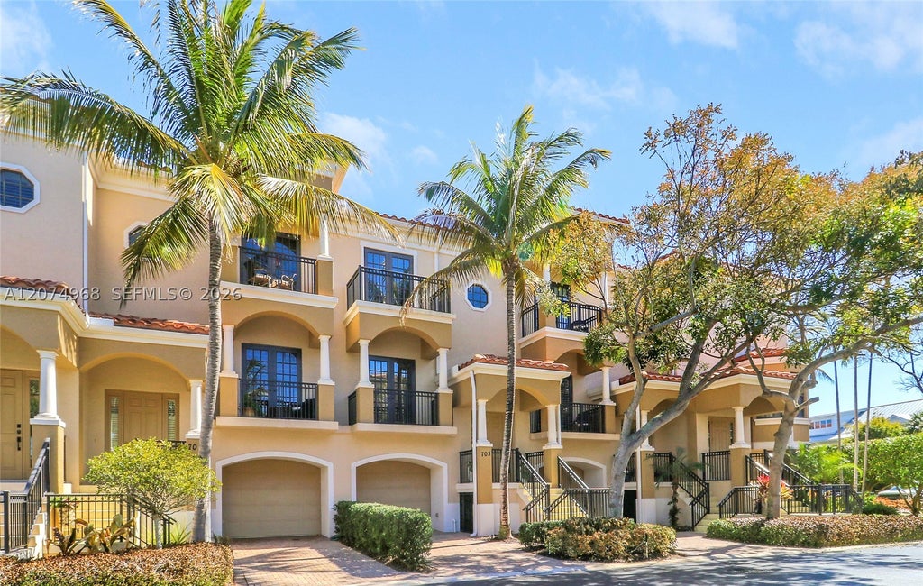 Photo of 703 Del Sol Cir #703, Tequesta, FL 33469 (MLS # A12074968)