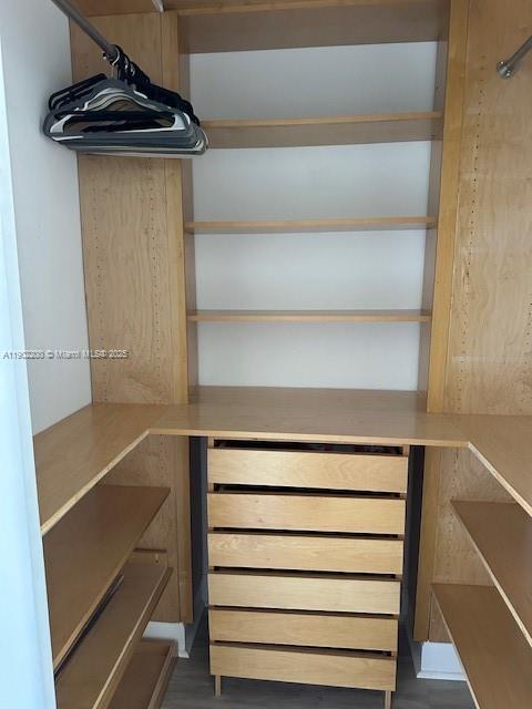 MARINA TOWER CONDO - Residential Lease