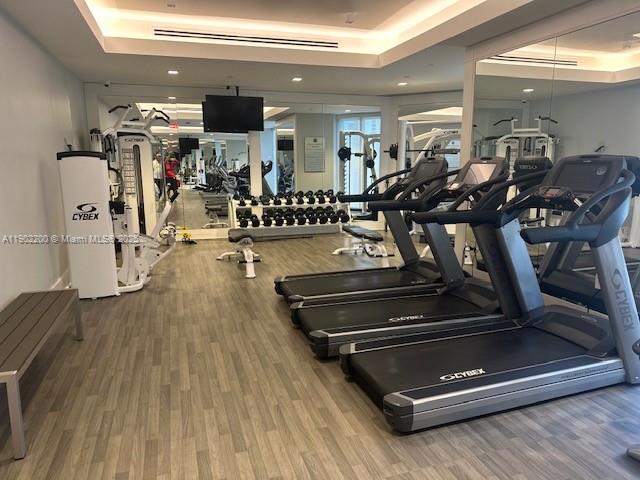 MARINA TOWER CONDO - Residential Lease