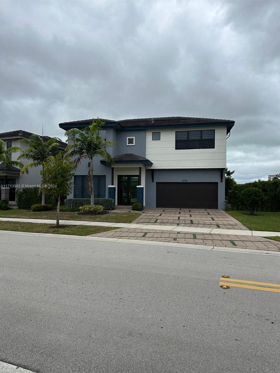 8775 Nw 159th St, Miami Lakes, Miami-Dade County, Florida - 5 Bedrooms  
4 Bathrooms - 