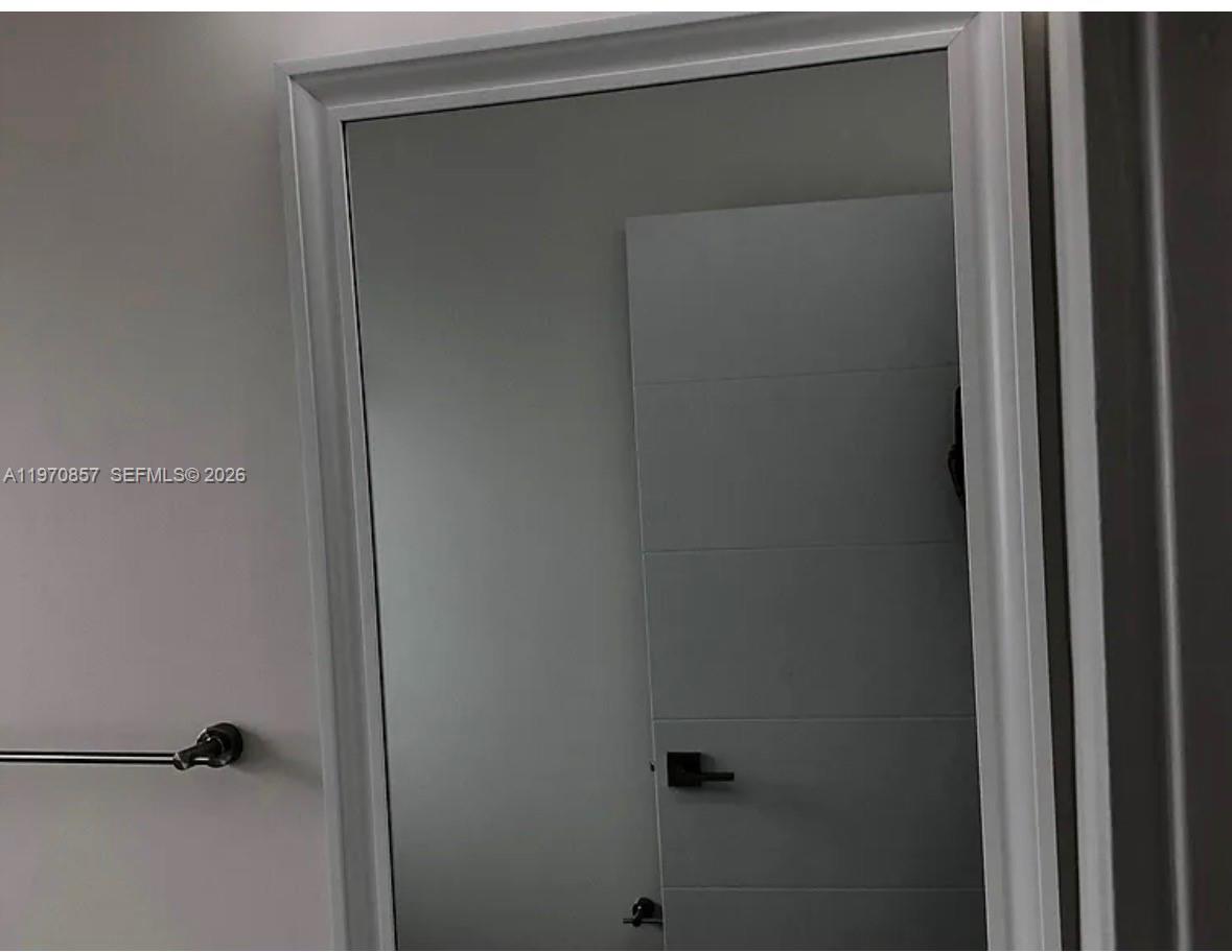 N MIAMI ESTATES - Residential Income