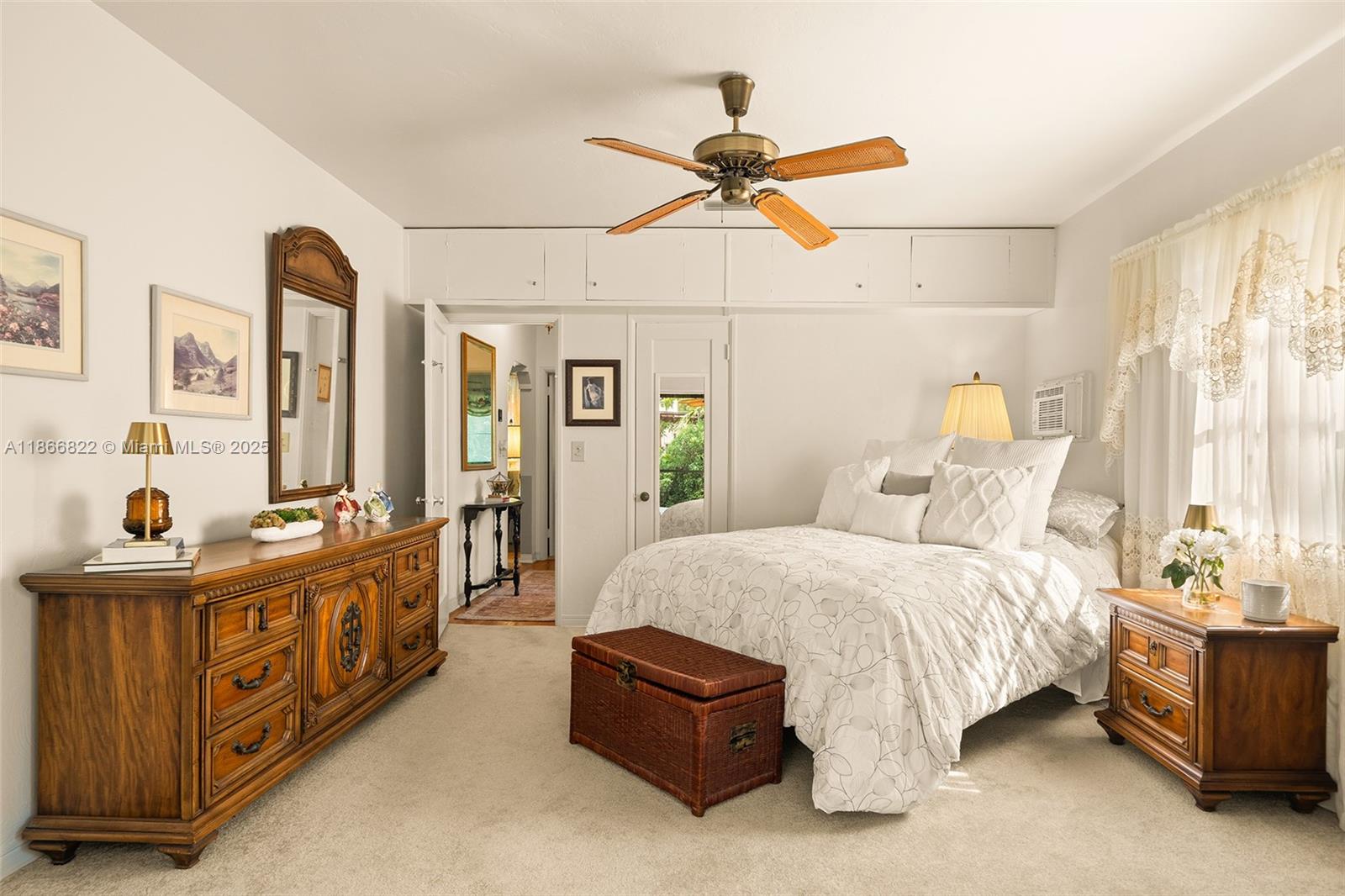 BAYSHORE PLAZA UNIT NO 2 - Residential