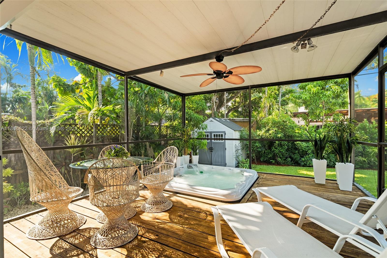 BAYSHORE PLAZA UNIT NO 2 - Residential