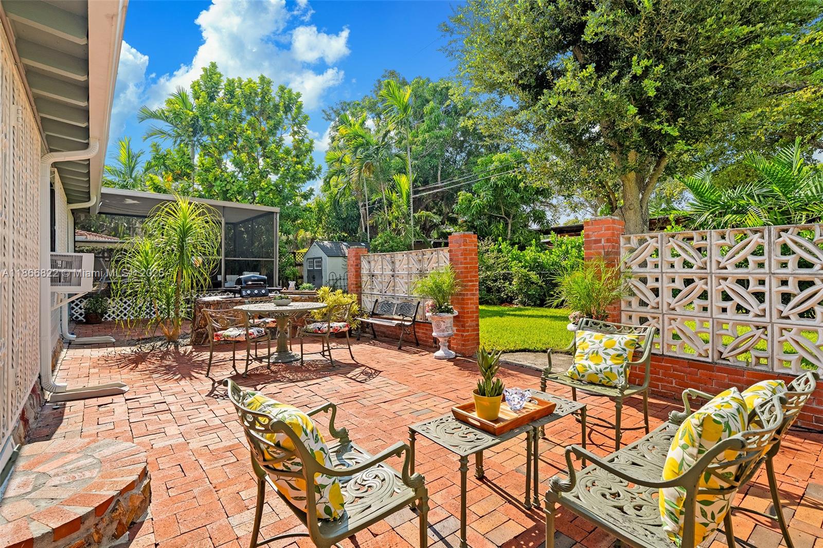 BAYSHORE PLAZA UNIT NO 2 - Residential