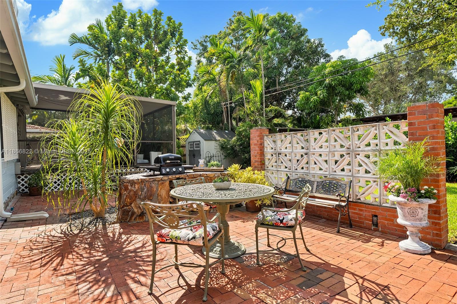 BAYSHORE PLAZA UNIT NO 2 - Residential