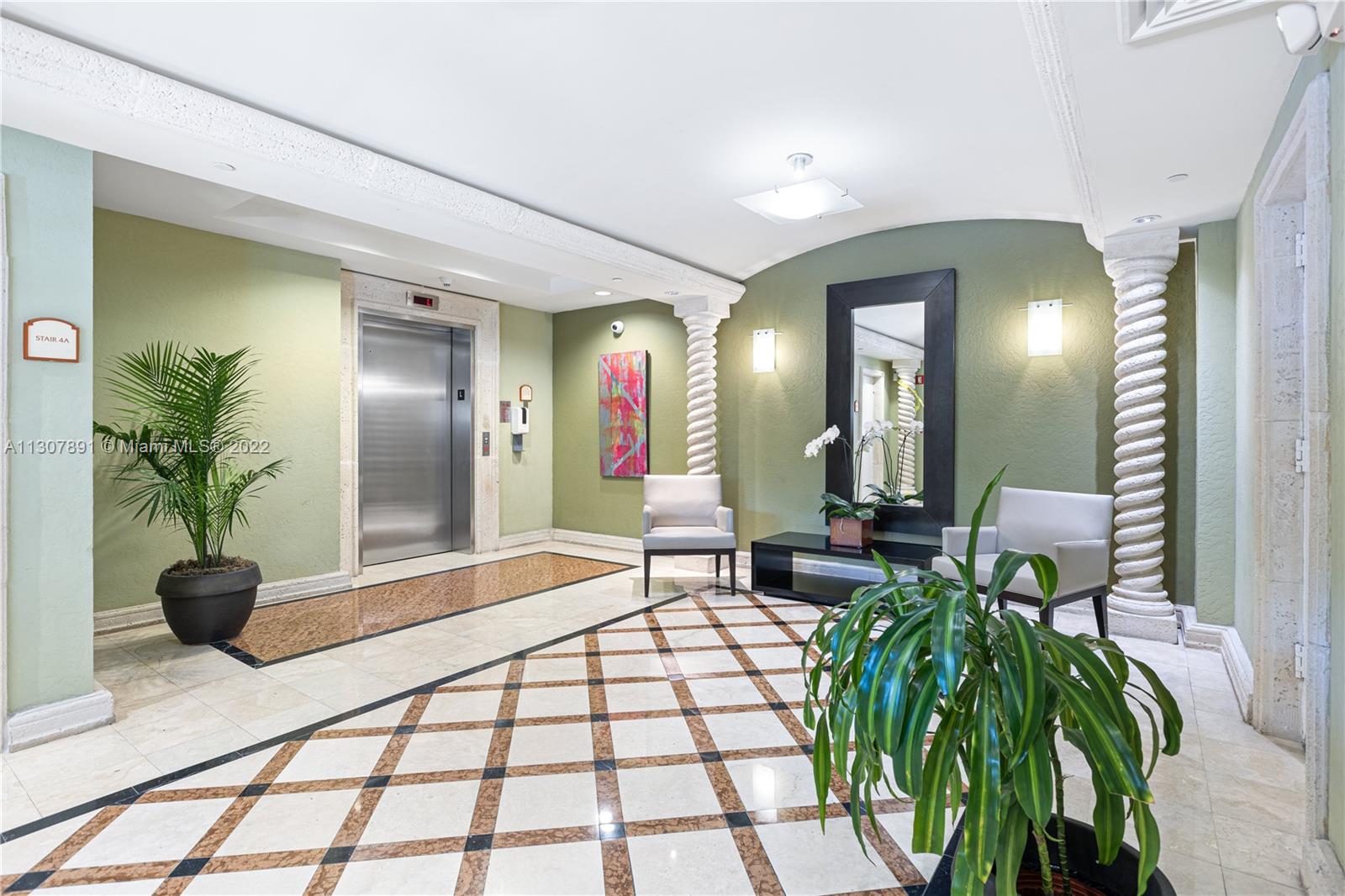 LAKE VILLA ONE CONDO - Residential