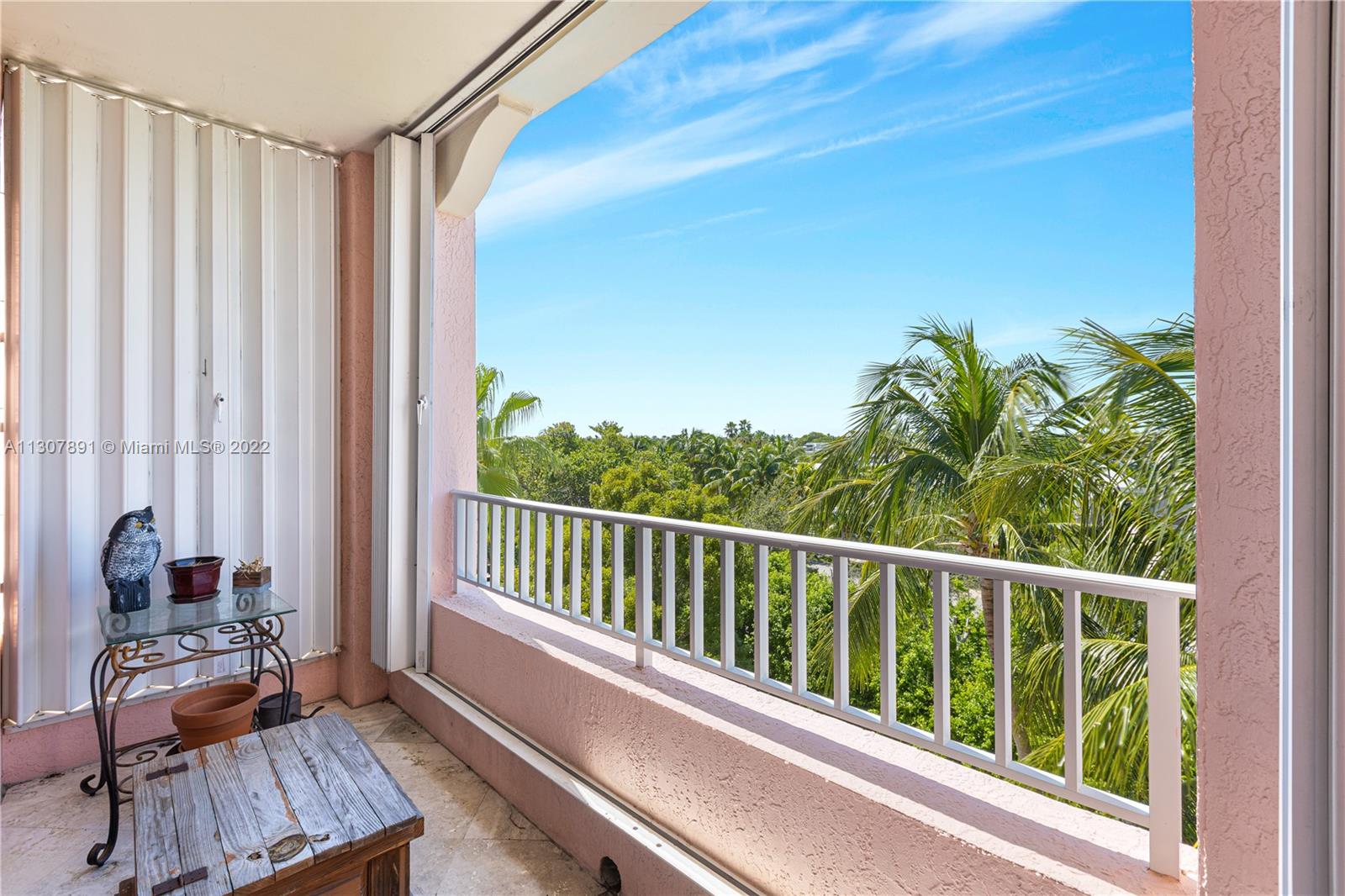 LAKE VILLA ONE CONDO - Residential