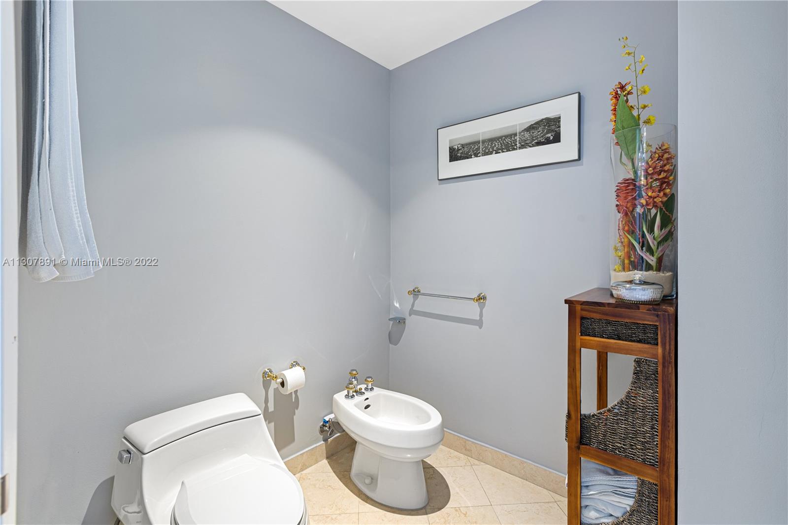 LAKE VILLA ONE CONDO - Residential