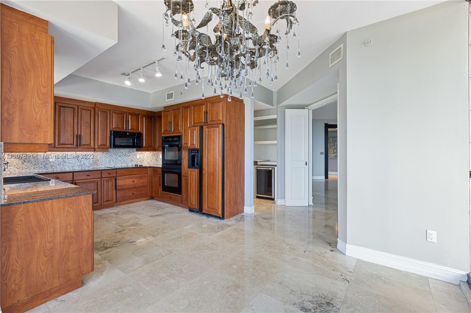 LAKE VILLA ONE CONDO - Residential