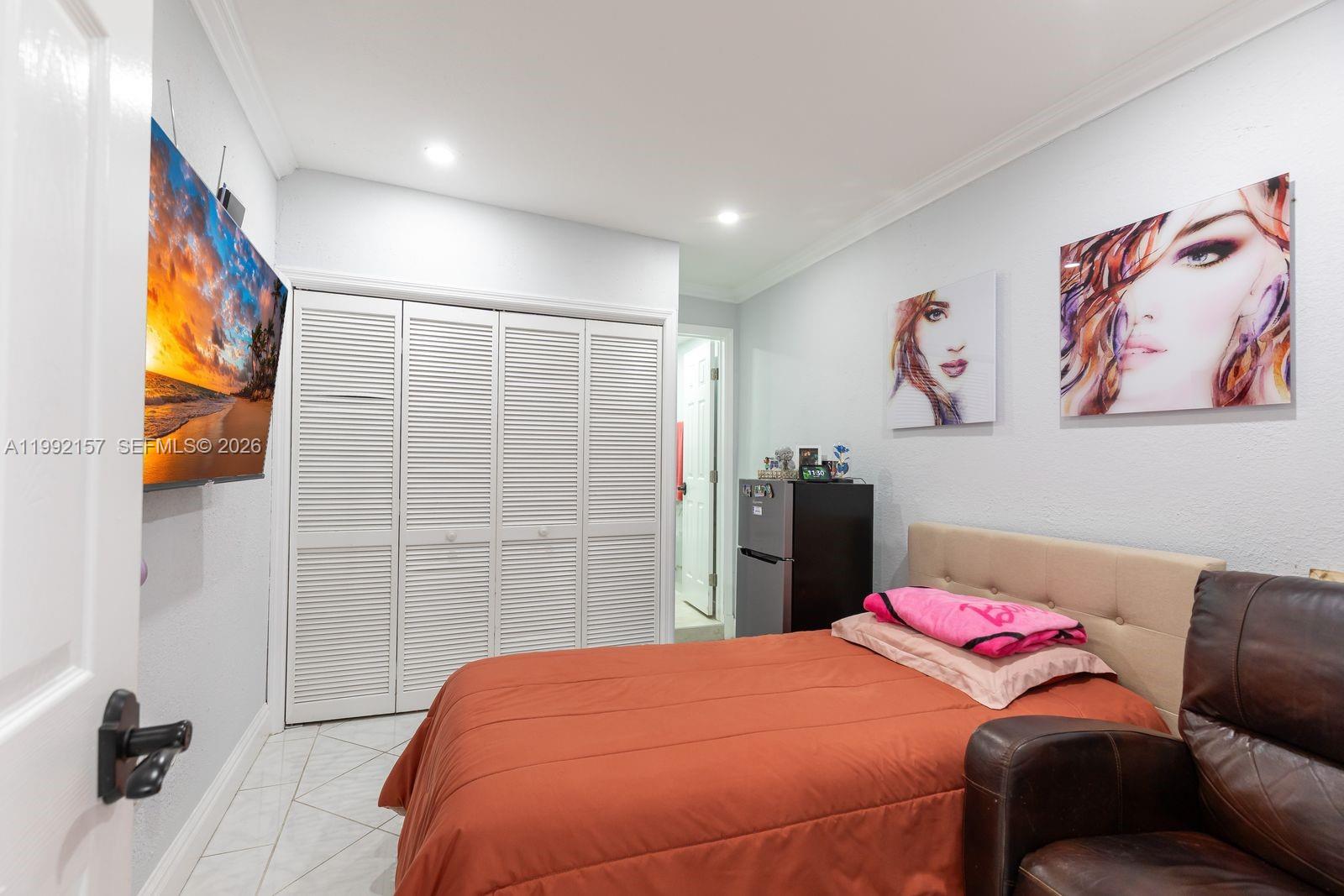 TWIN ROSE CONDO III 10/3 - Residential