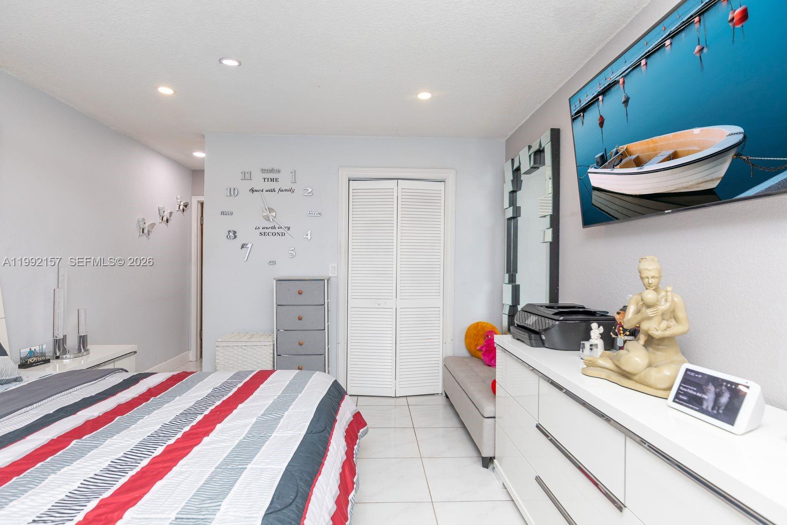 TWIN ROSE CONDO III 10/3 - Residential