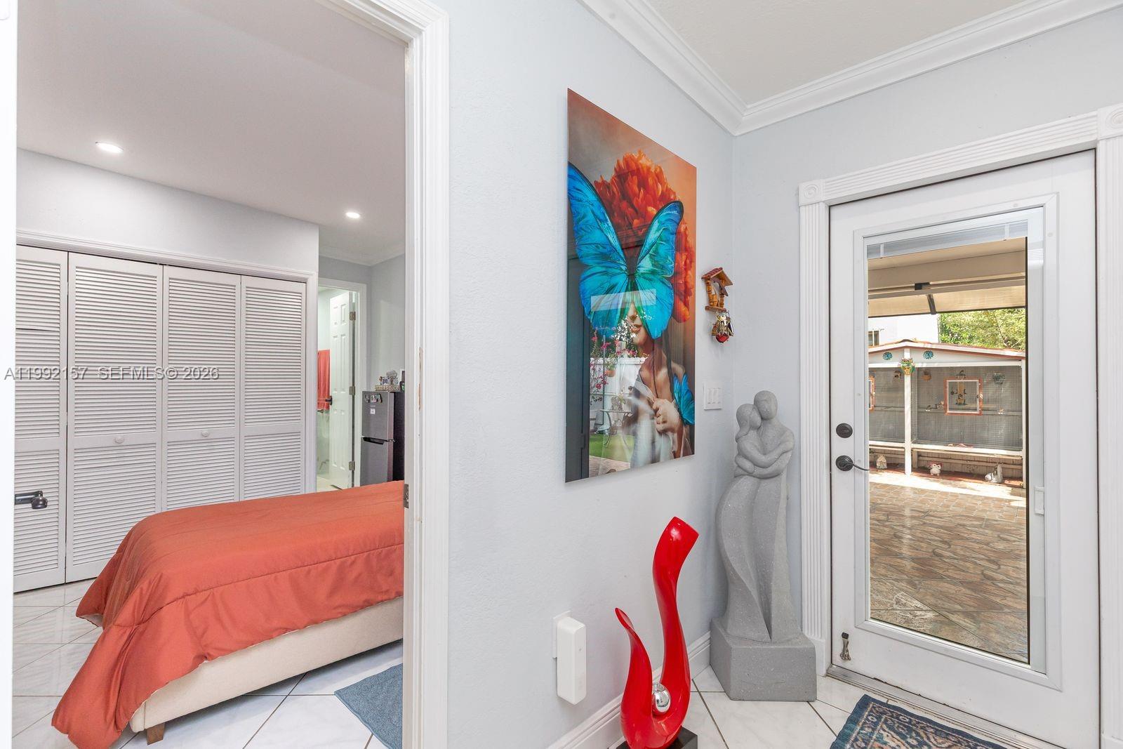 TWIN ROSE CONDO III 10/3 - Residential