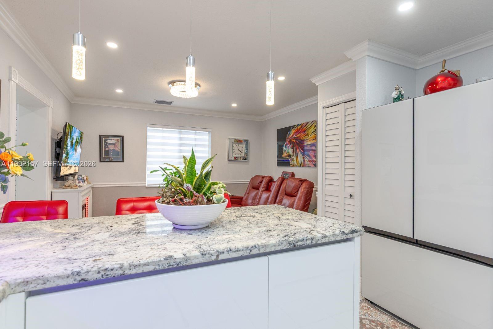 TWIN ROSE CONDO III 10/3 - Residential