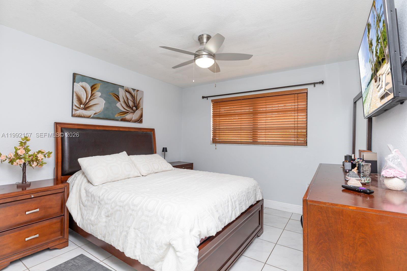 TWIN ROSE CONDO III 10/3 - Residential