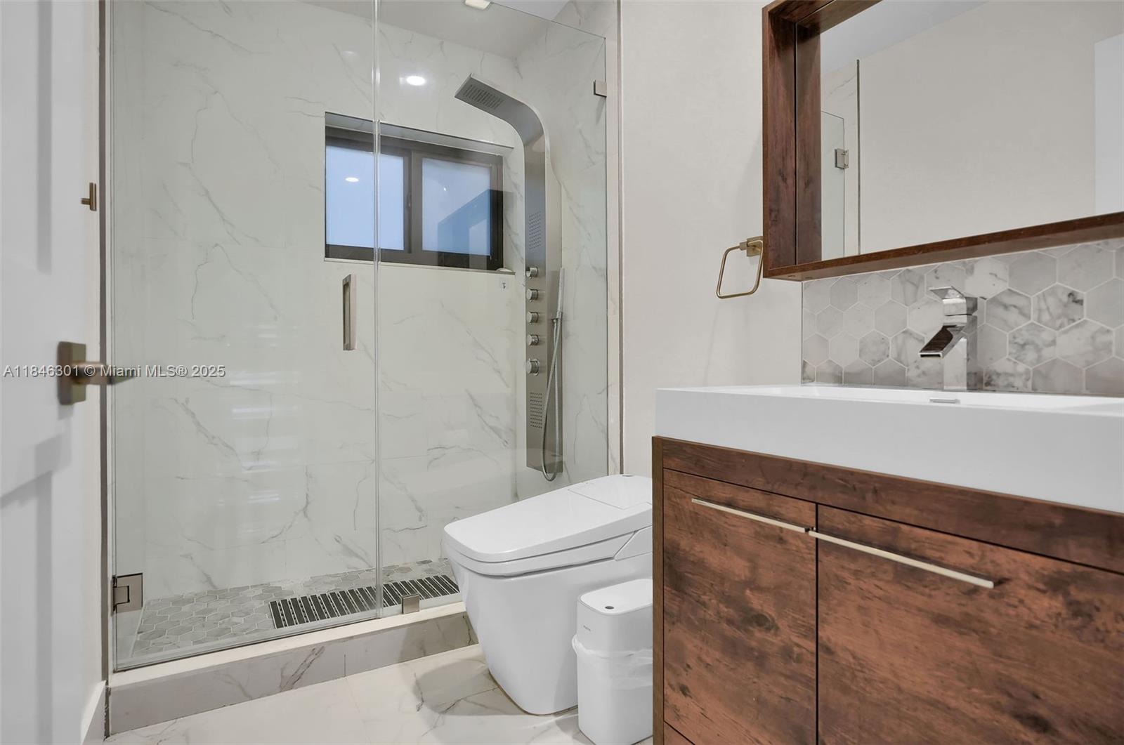 C G COUNTRY CLUB SEC 5 - Residential