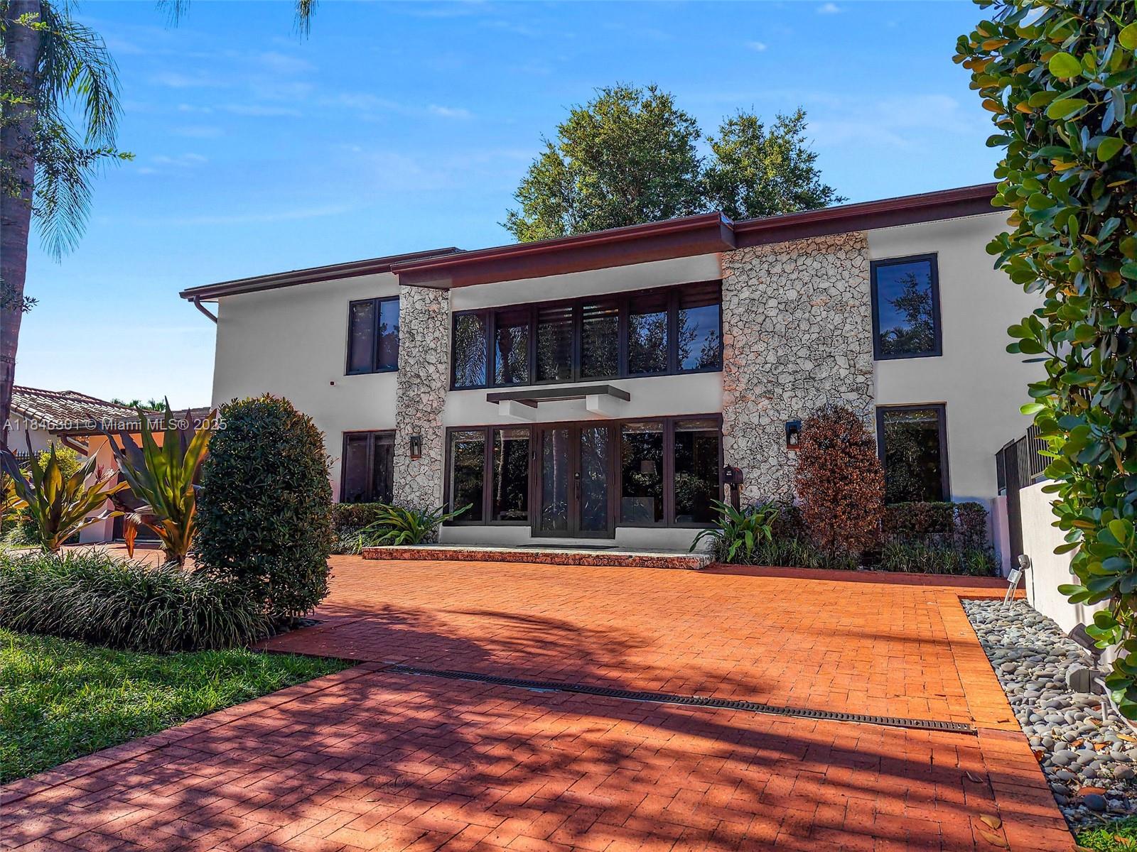 C G COUNTRY CLUB SEC 5 - Residential