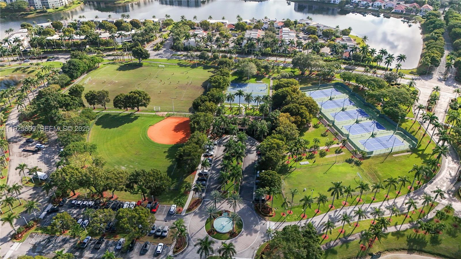 DORAL ISLES MARTINIQUE - Residential