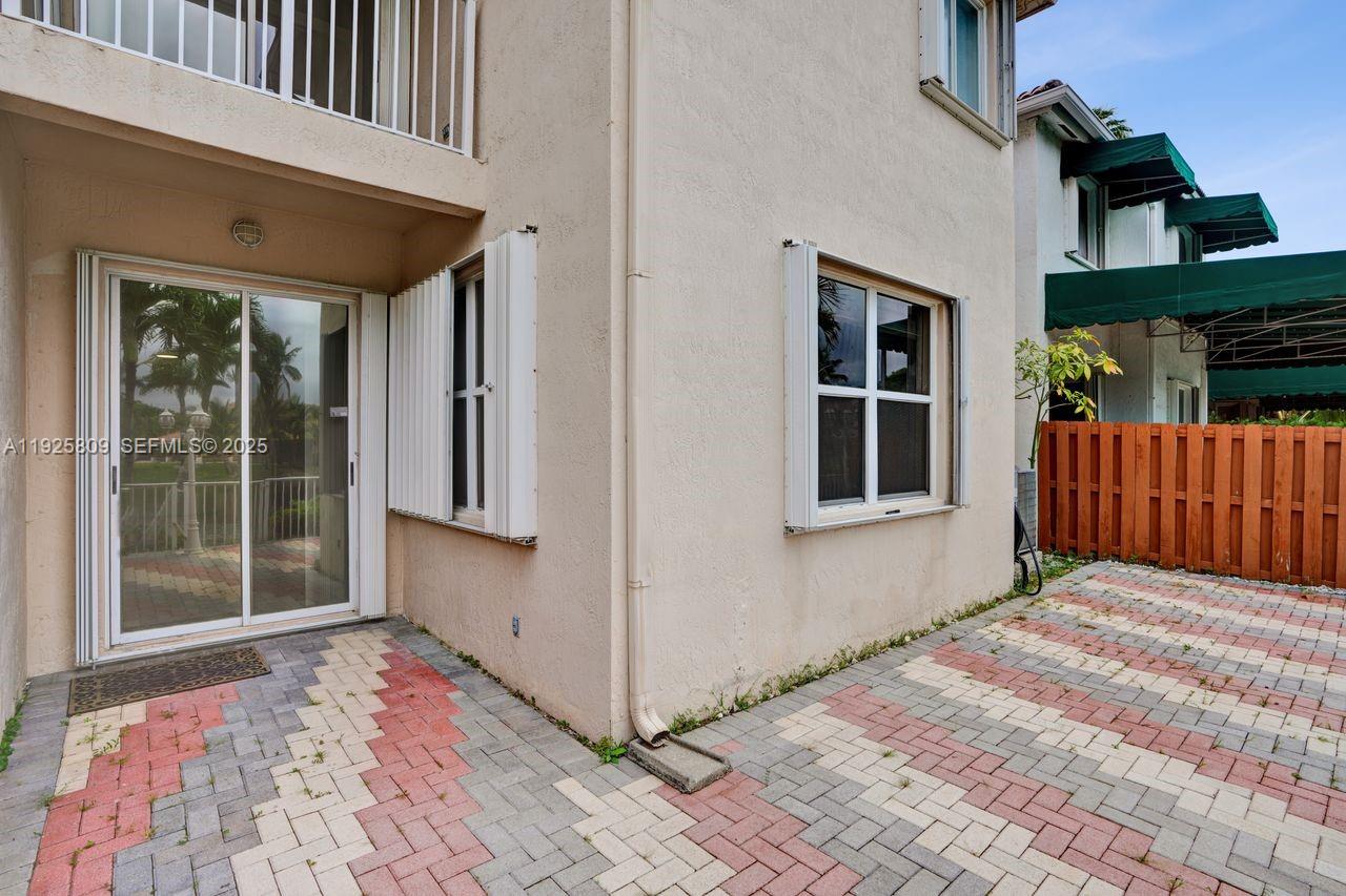 DORAL ISLES MARTINIQUE - Residential