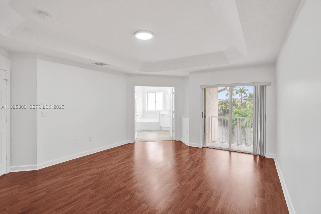 DORAL ISLES MARTINIQUE - Residential