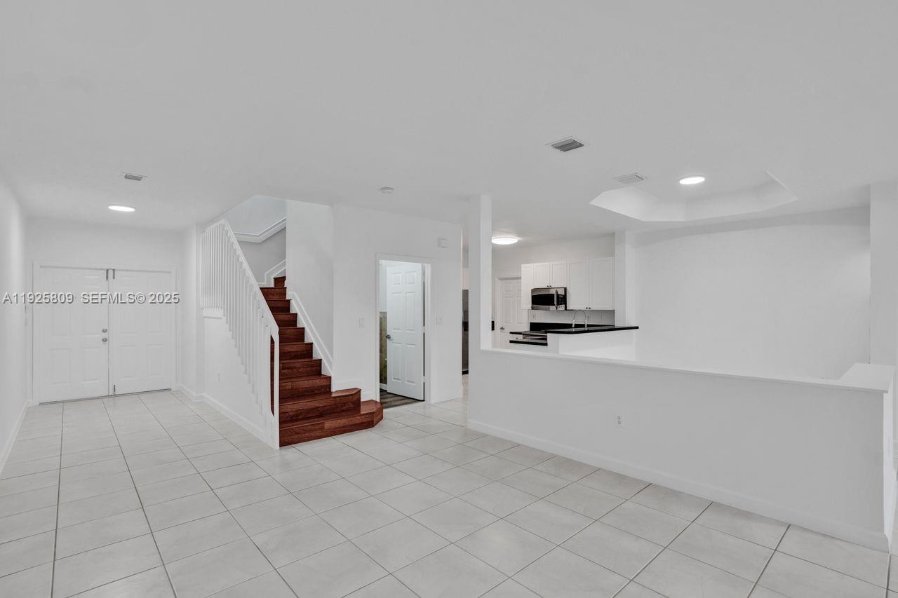 DORAL ISLES MARTINIQUE - Residential