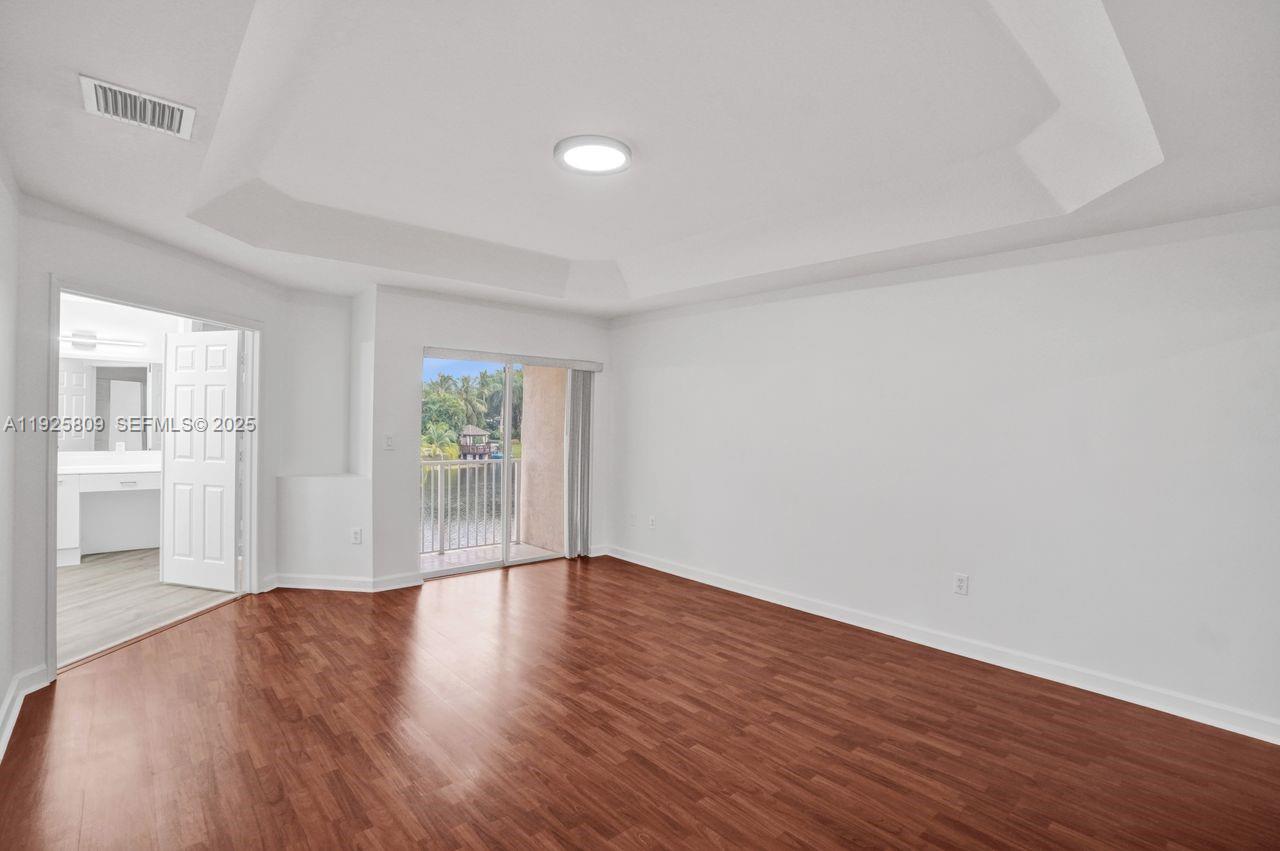 DORAL ISLES MARTINIQUE - Residential