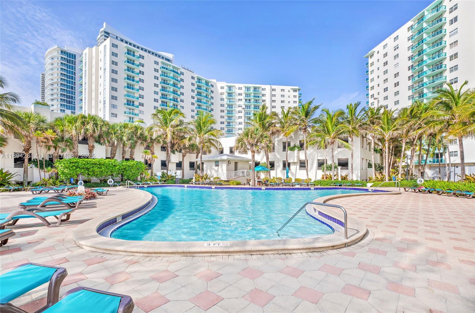 TIDES ON HOLLYWOOD BEACH - Residential