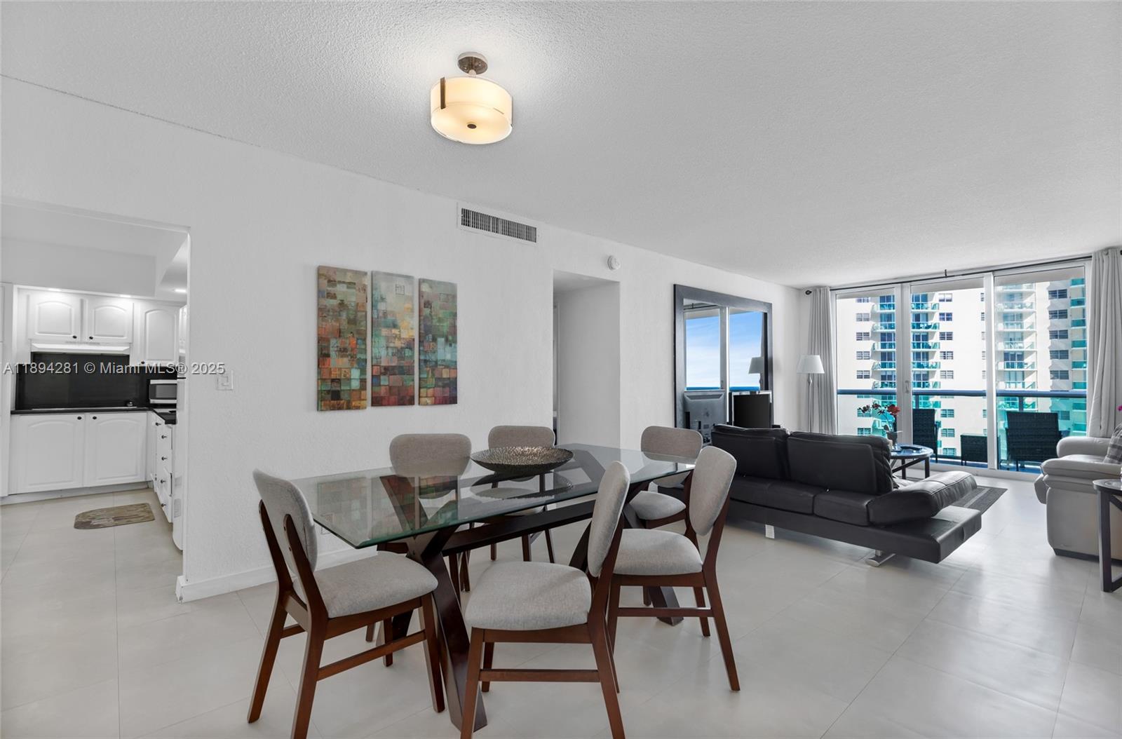 TIDES ON HOLLYWOOD BEACH - Residential