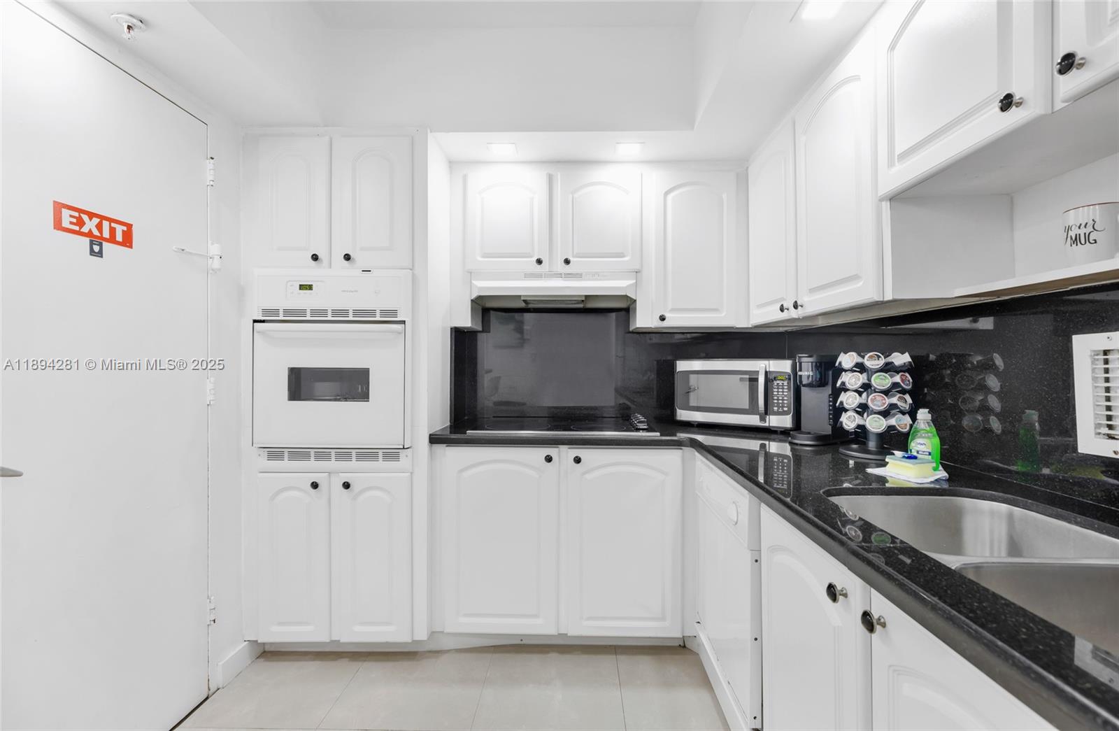 TIDES ON HOLLYWOOD BEACH - Residential