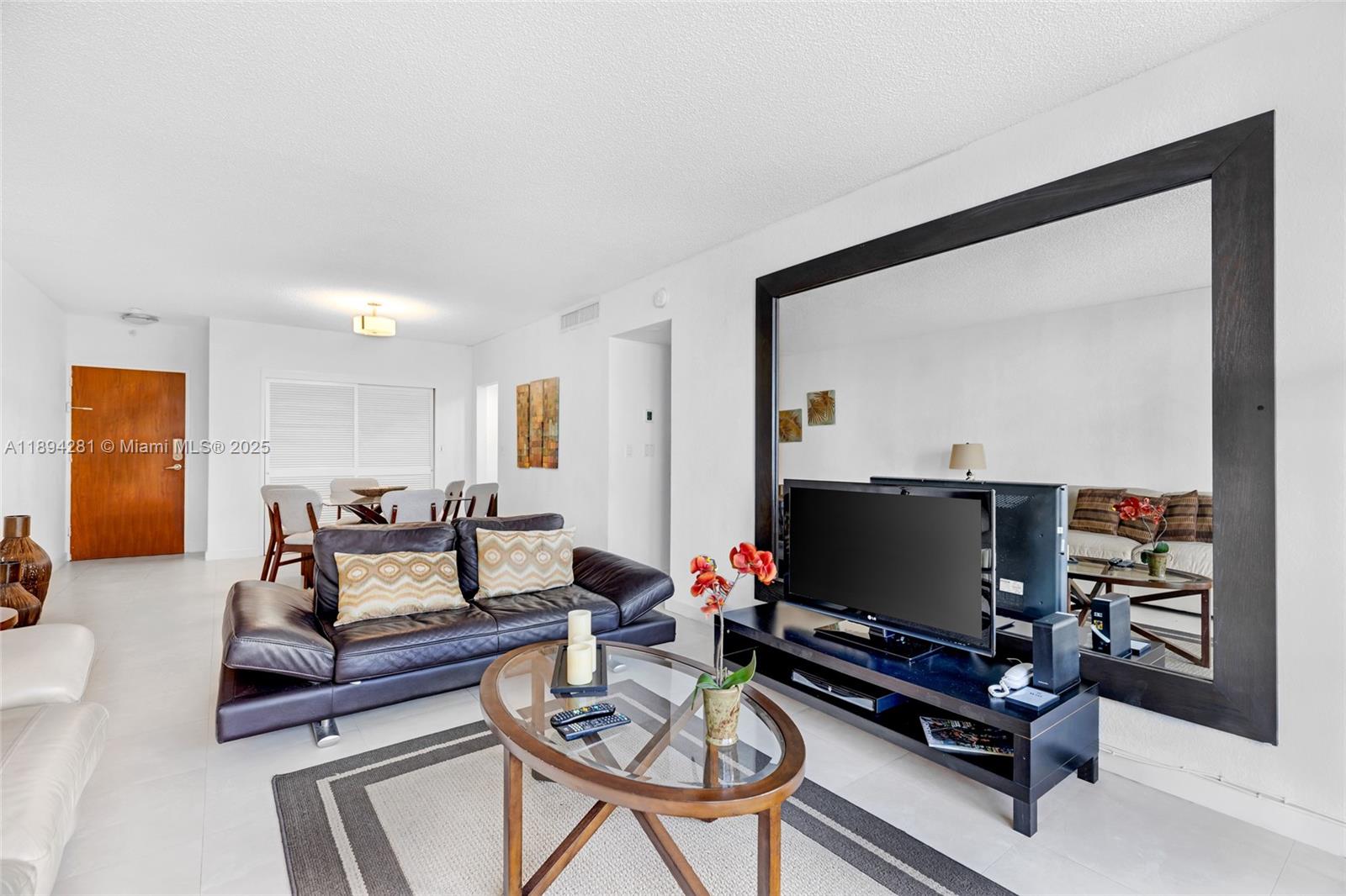 TIDES ON HOLLYWOOD BEACH - Residential