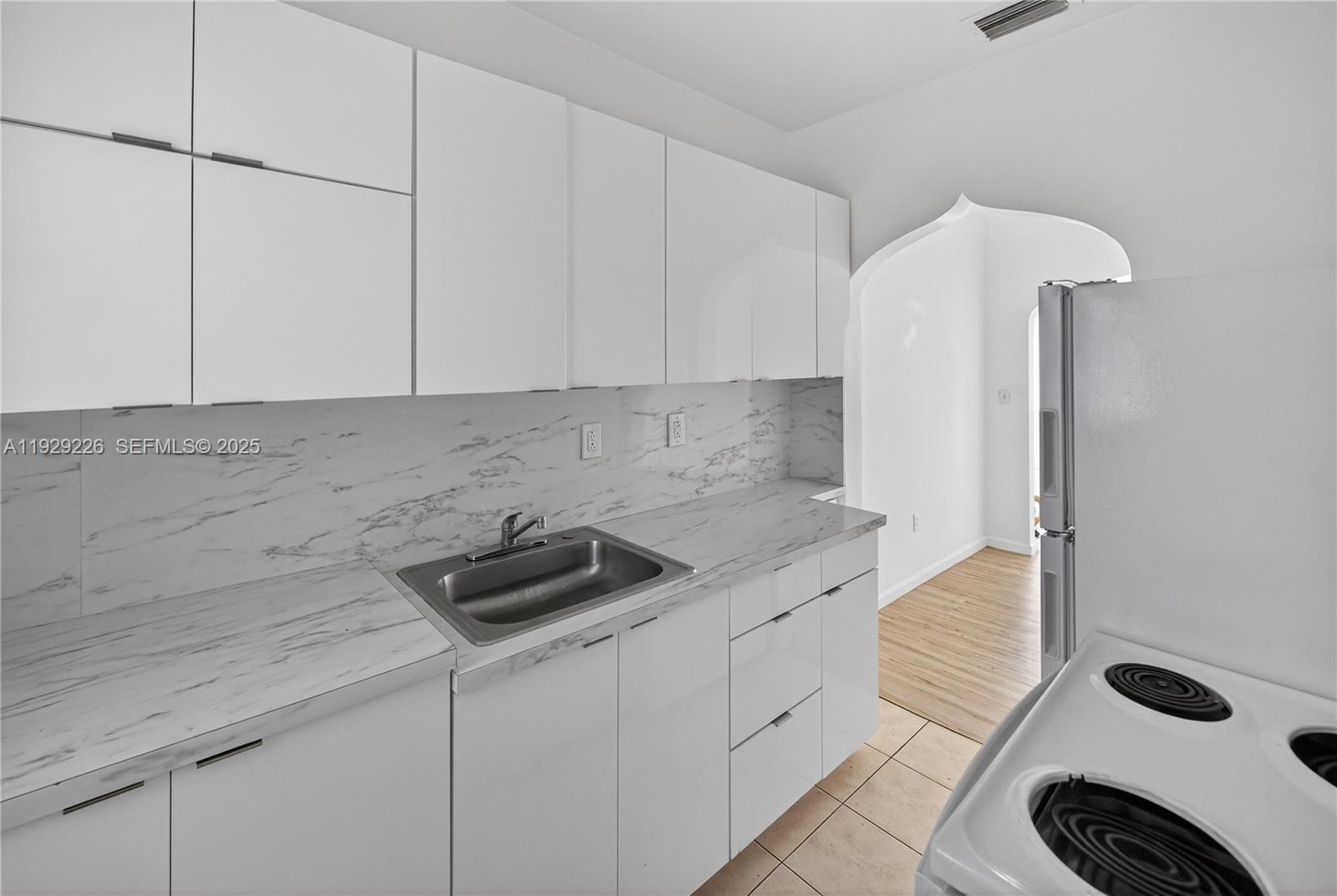 2ND REV PL OF PORT OF OCE - Residential Lease