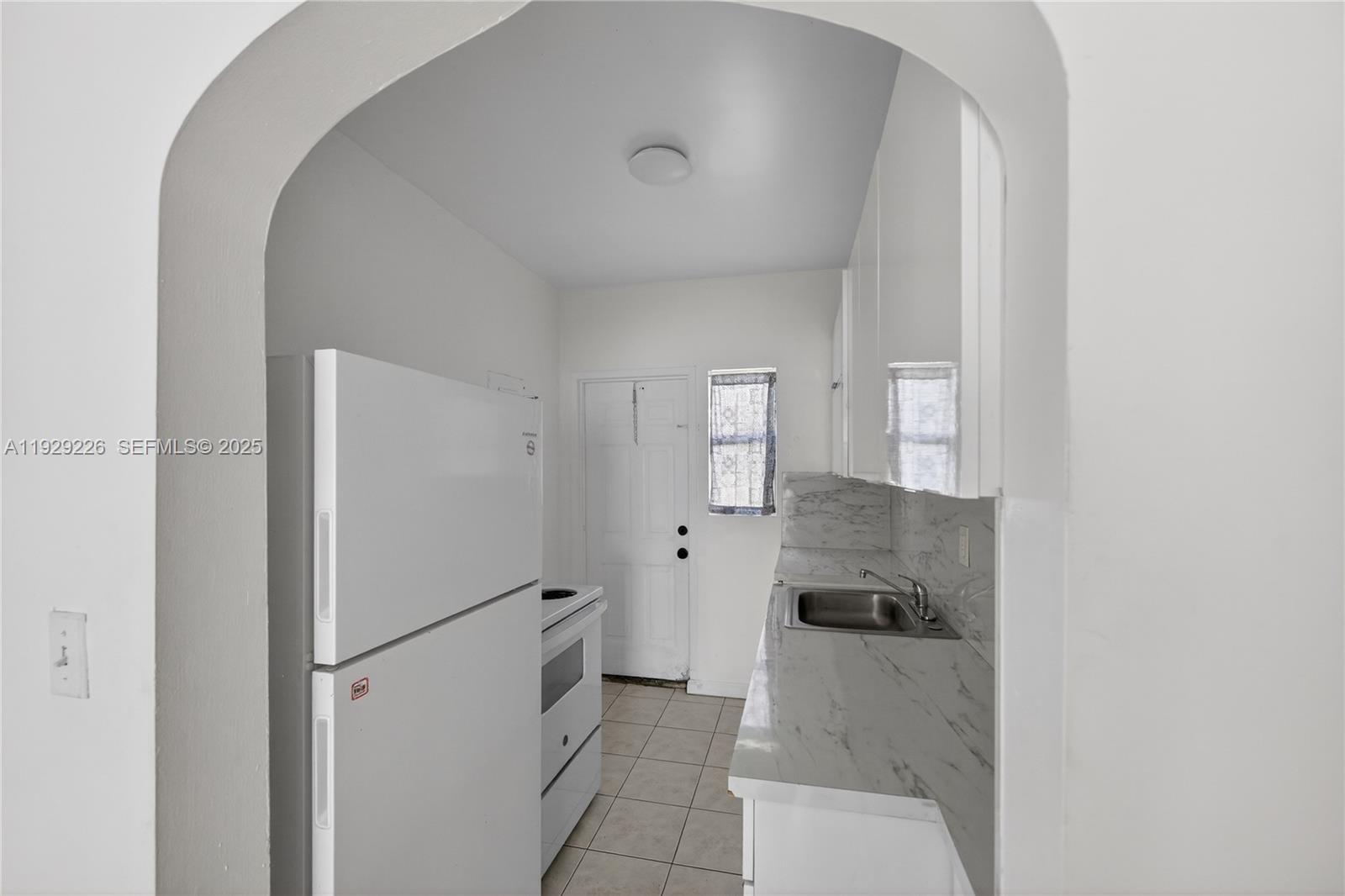 2ND REV PL OF PORT OF OCE - Residential Lease