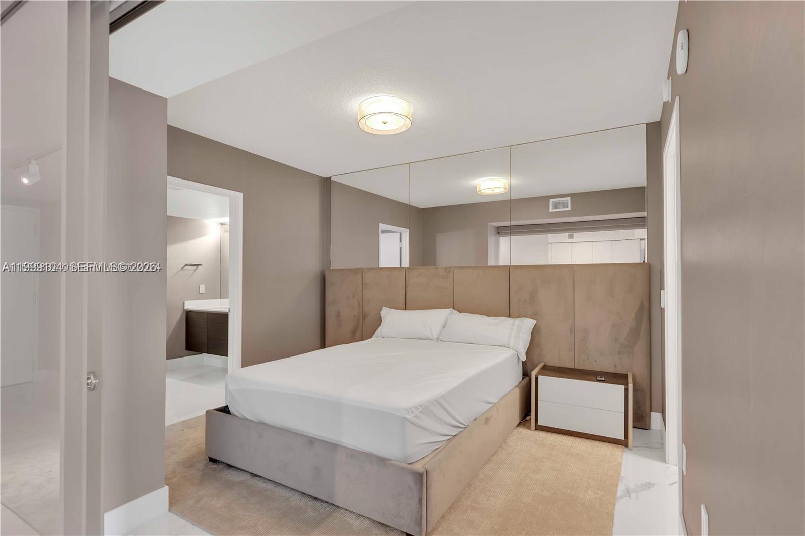 PARQUE TOWERS CONDO - Residential Lease