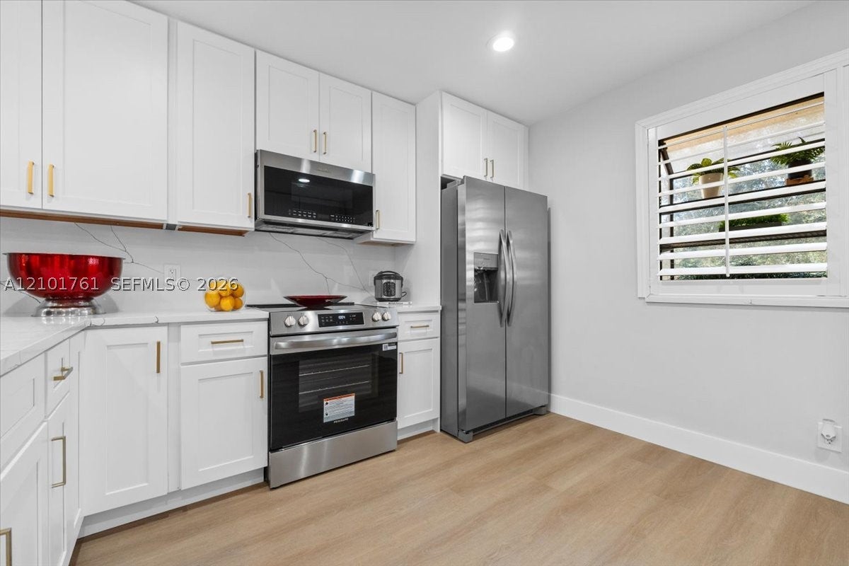 7818 La Mirada Dr
