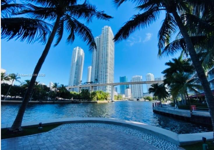 LATITUDE ON THE RIVER CON - Residential Lease