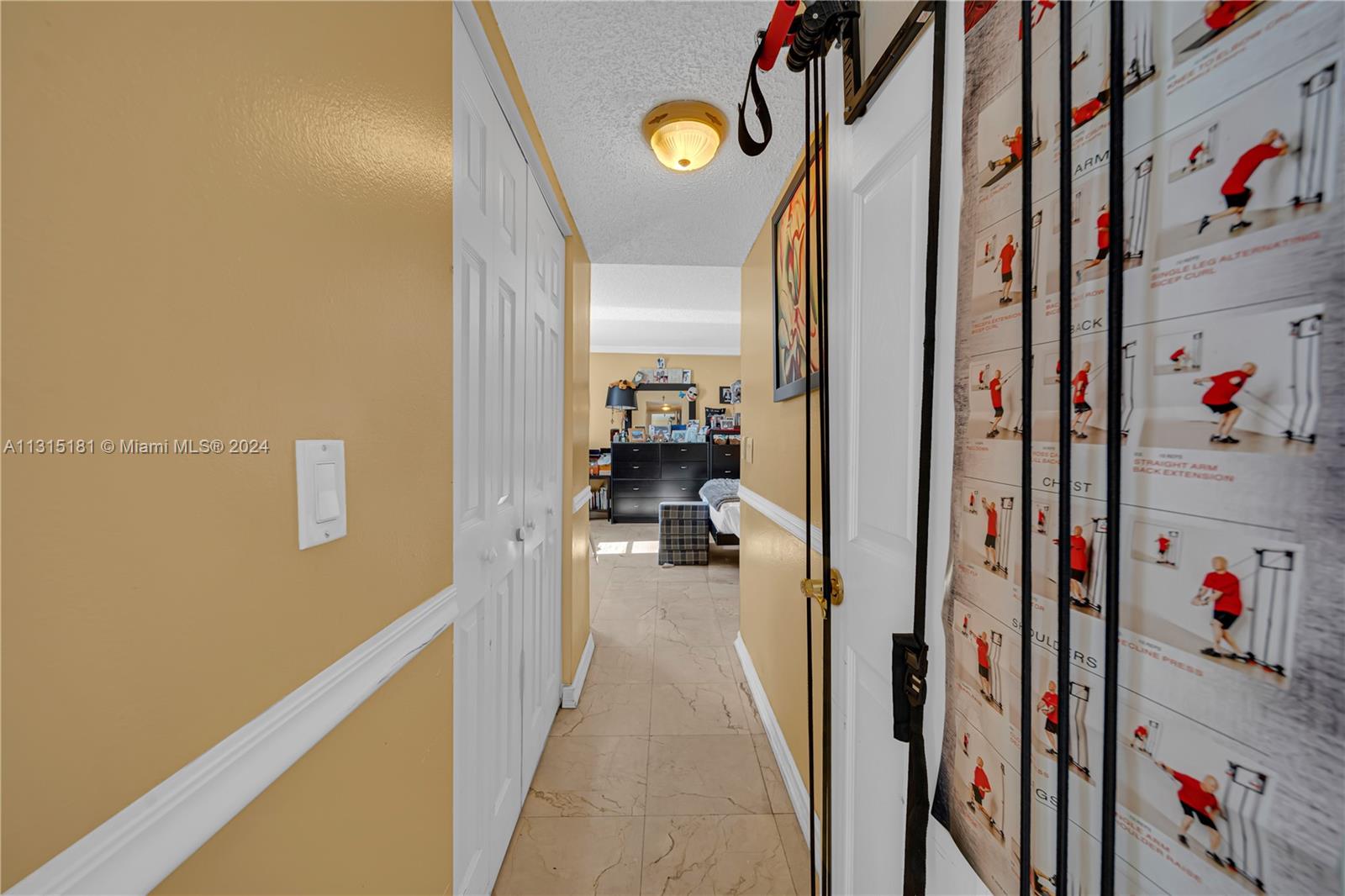 Photo 10 of 14 of 13499 Biscayne Blvd 1002 condo