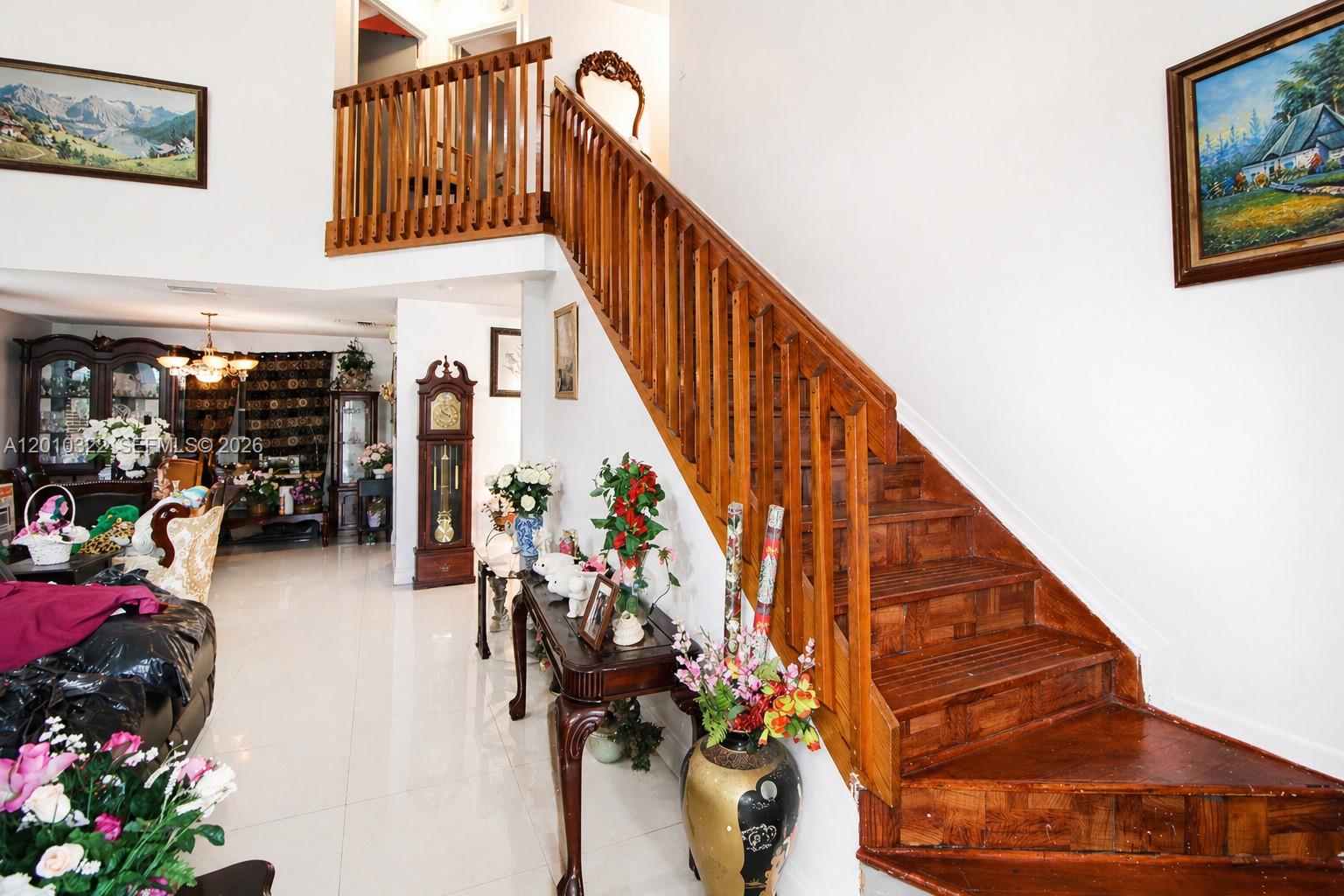SAWGRASS ESTATES - Residential