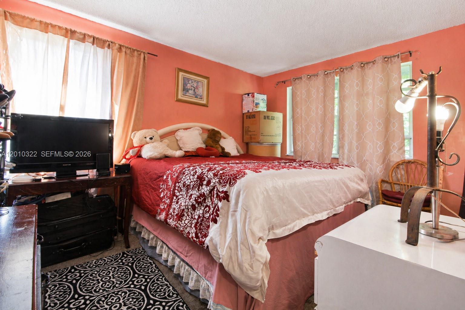 SAWGRASS ESTATES - Residential