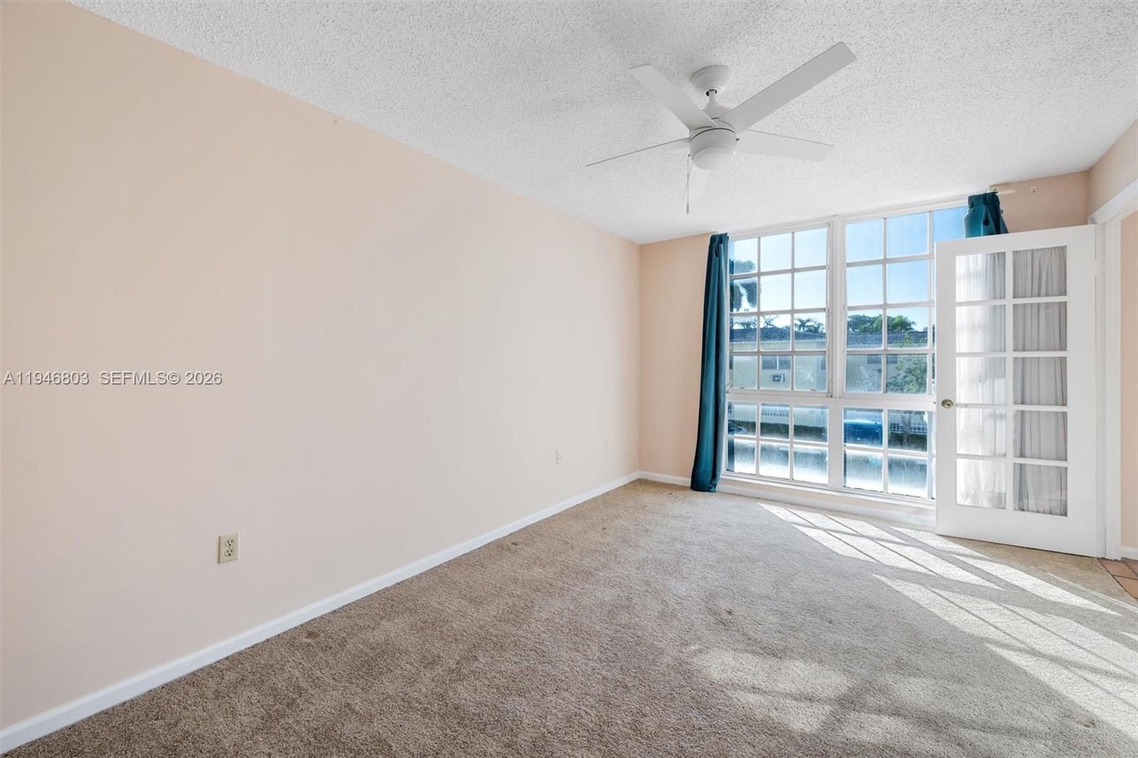 UNIVERSITY INN CONDO - Residential