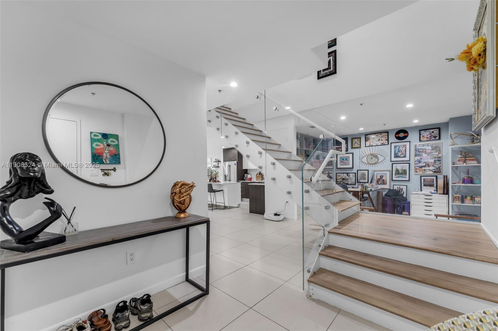 3301 NE 1st Ave M0510