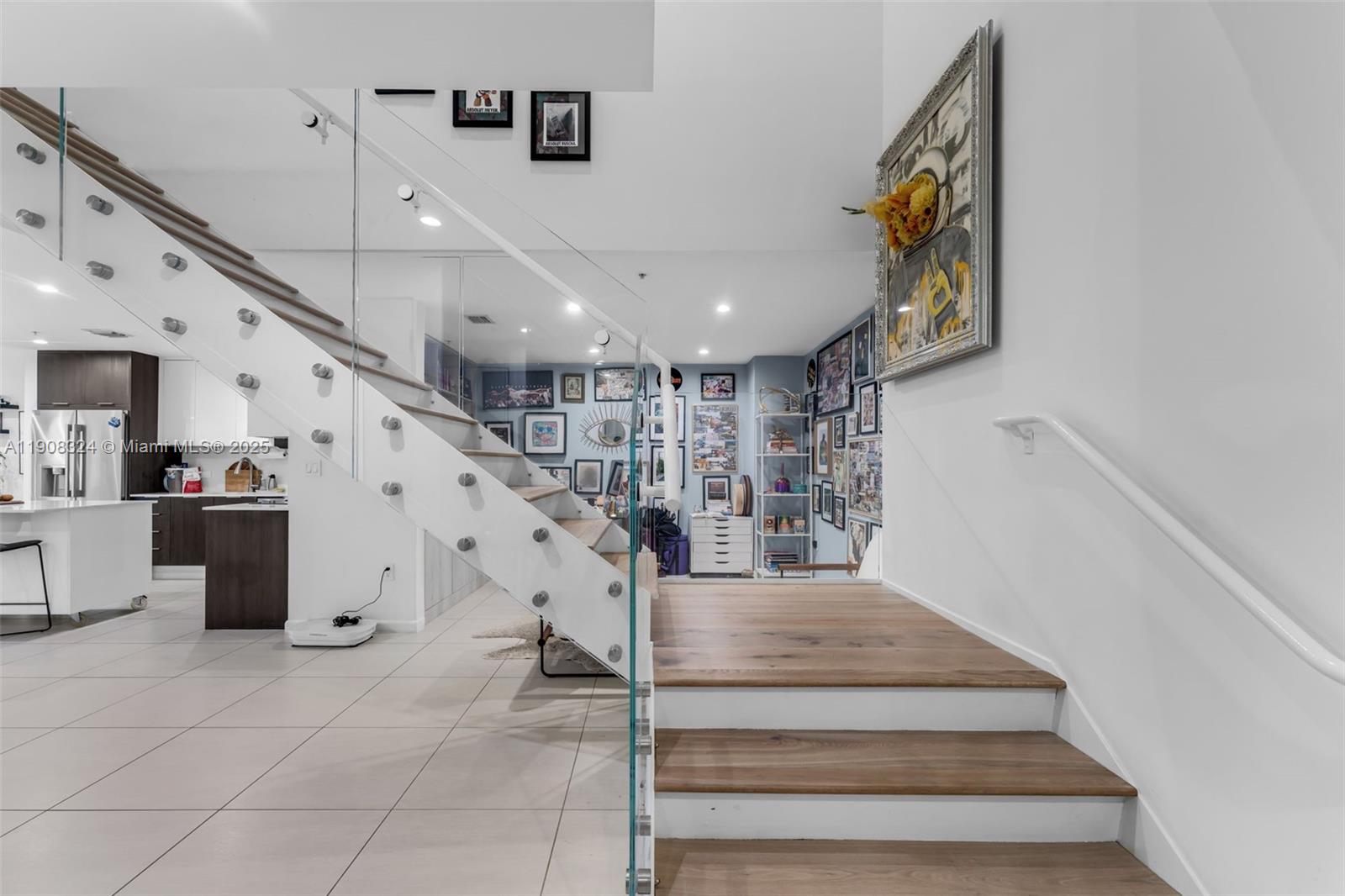 3301 NE 1st Ave M0510