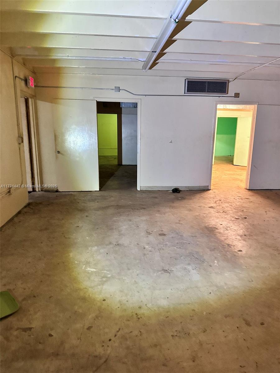 BELLEVUE BISCAYNE - Commercial Sale