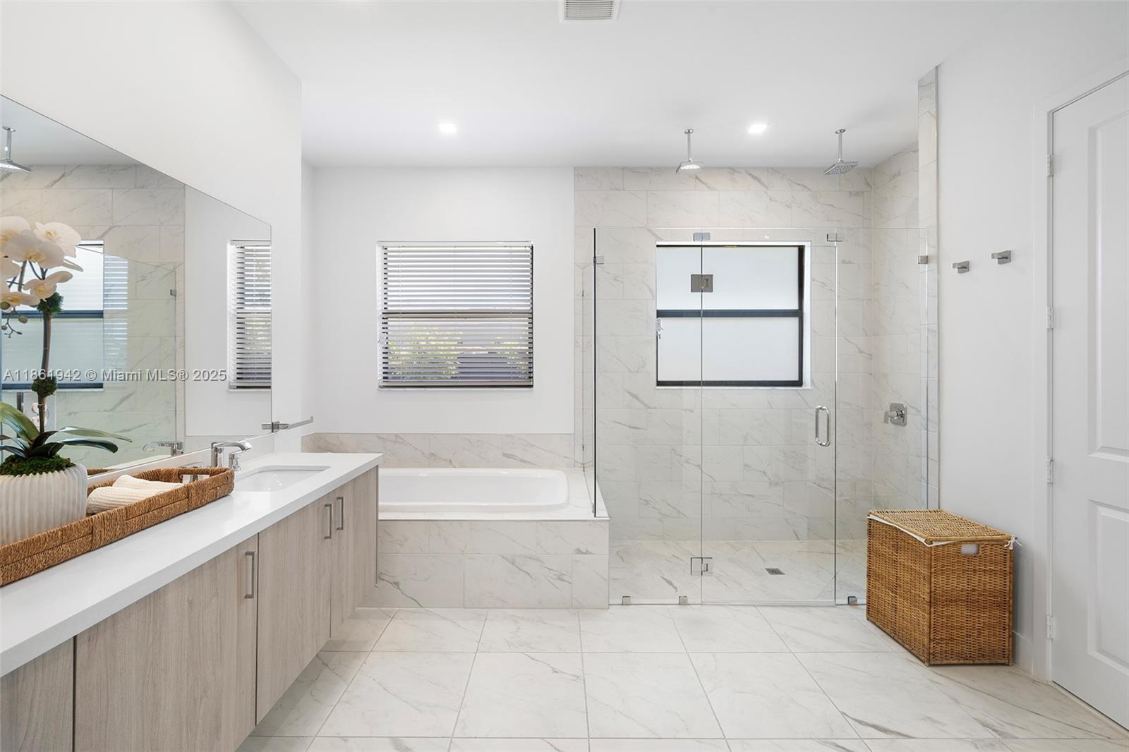 BROWN ESTATES - Residential