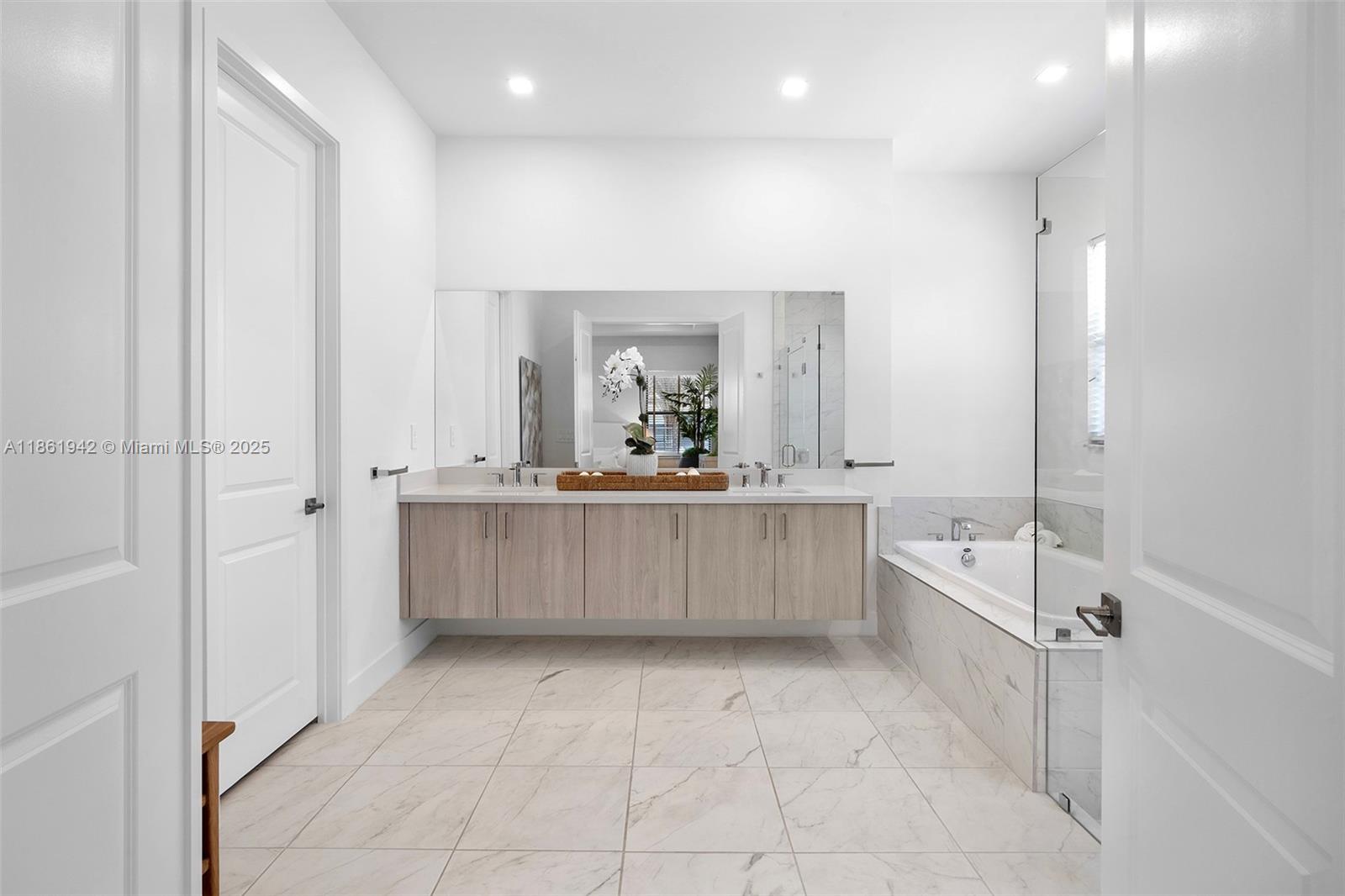 BROWN ESTATES - Residential