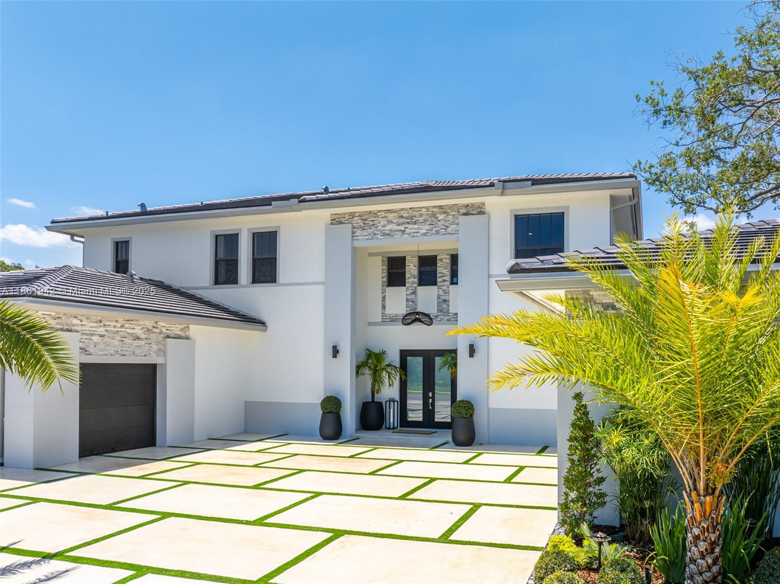 BROWN ESTATES - Residential