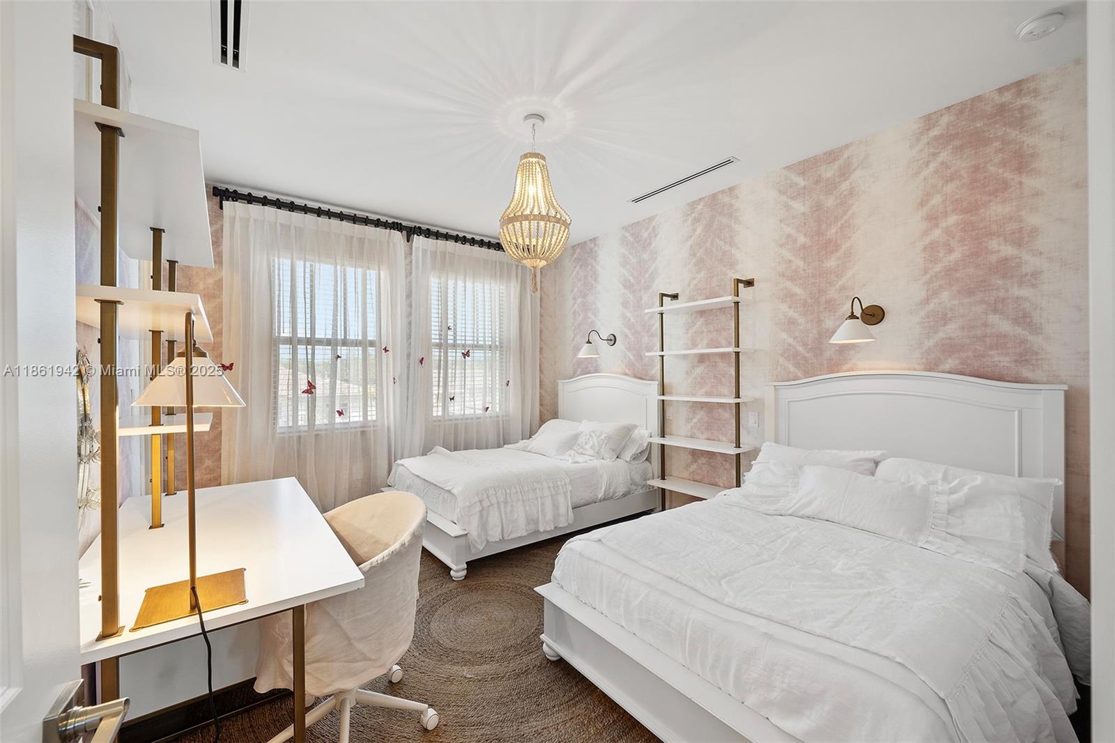 BROWN ESTATES - Residential