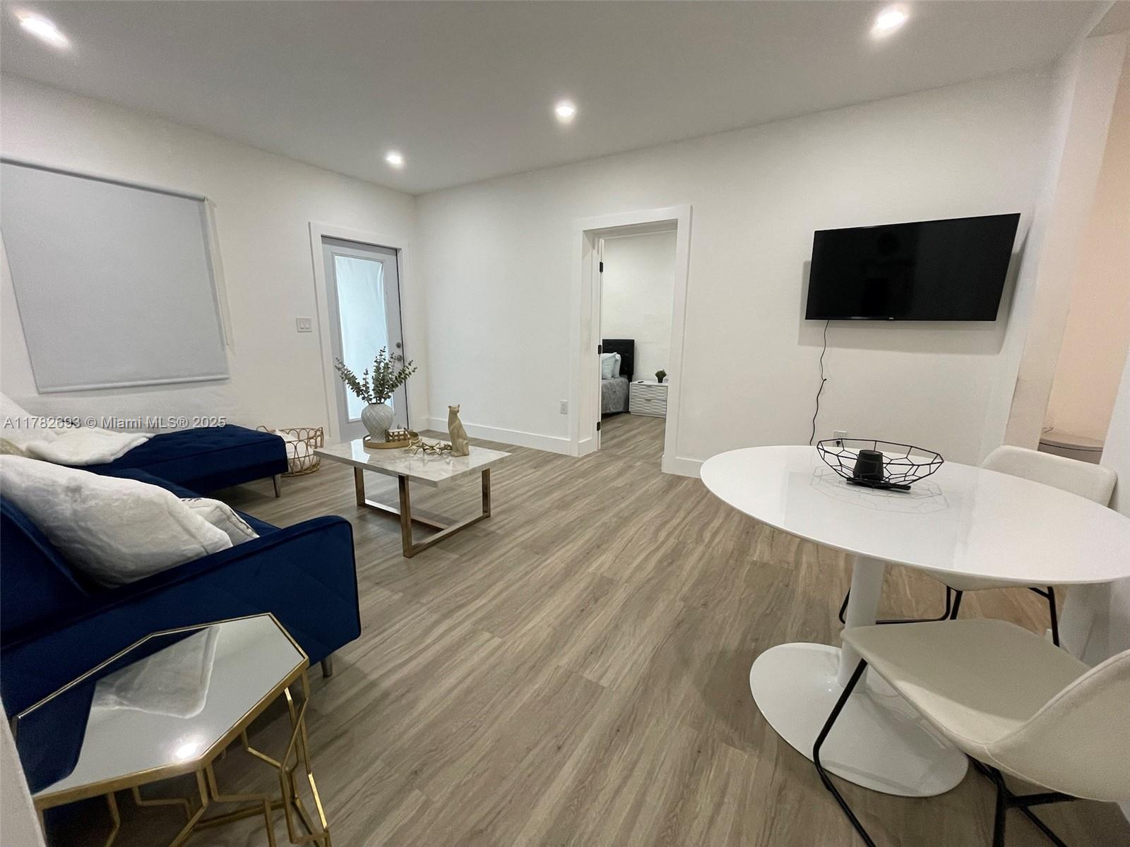 BUENA VISTA HEIGHTS EXTEN - Residential
