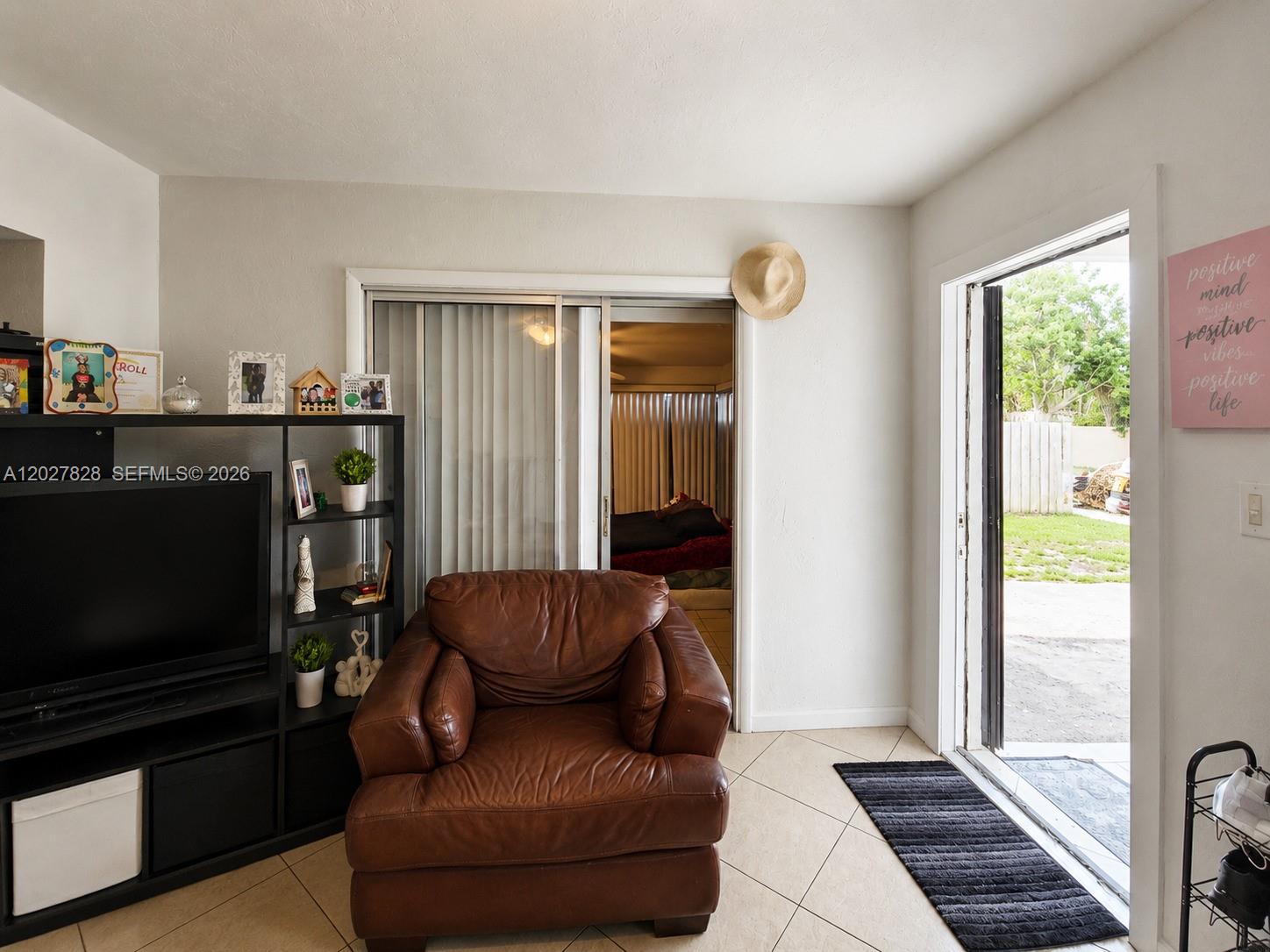 MIAMI GARDENS ESTATES SEC - Residential