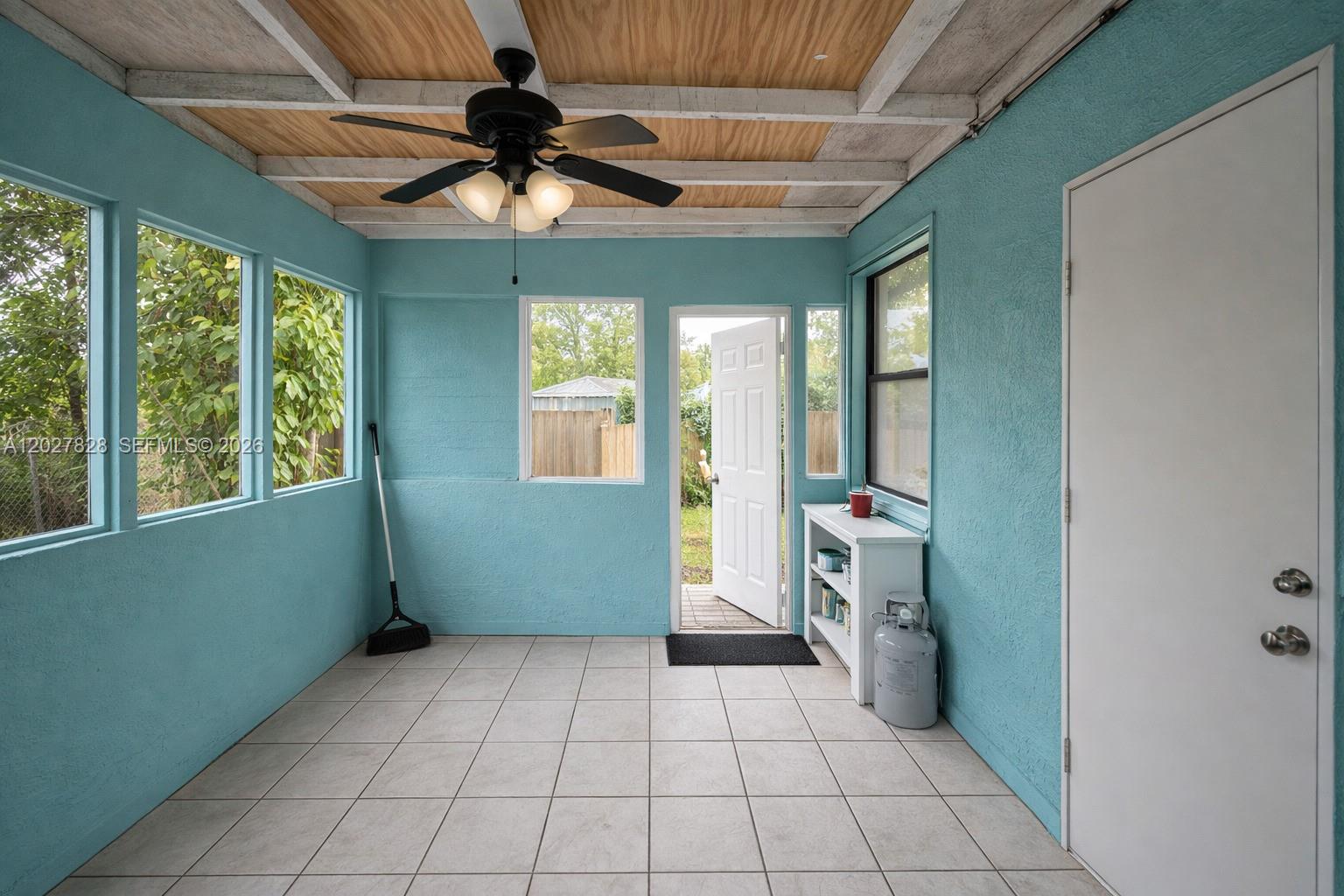 MIAMI GARDENS ESTATES SEC - Residential