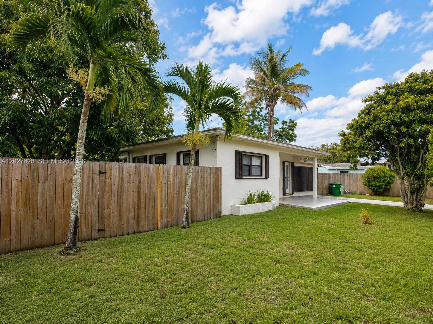 MIAMI GARDENS ESTATES SEC - Residential